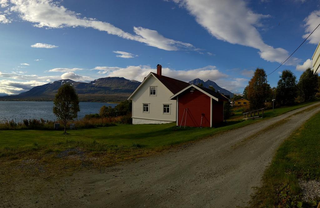 Bustad Larseng Exterior photo